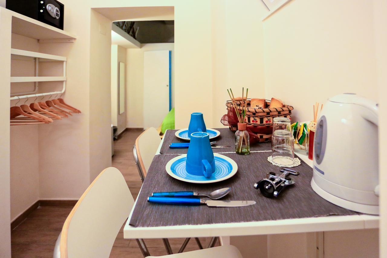 Apartcity Naples B&B Luaran gambar