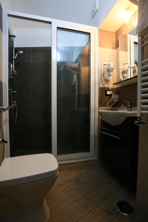Apartcity Naples B&B Luaran gambar