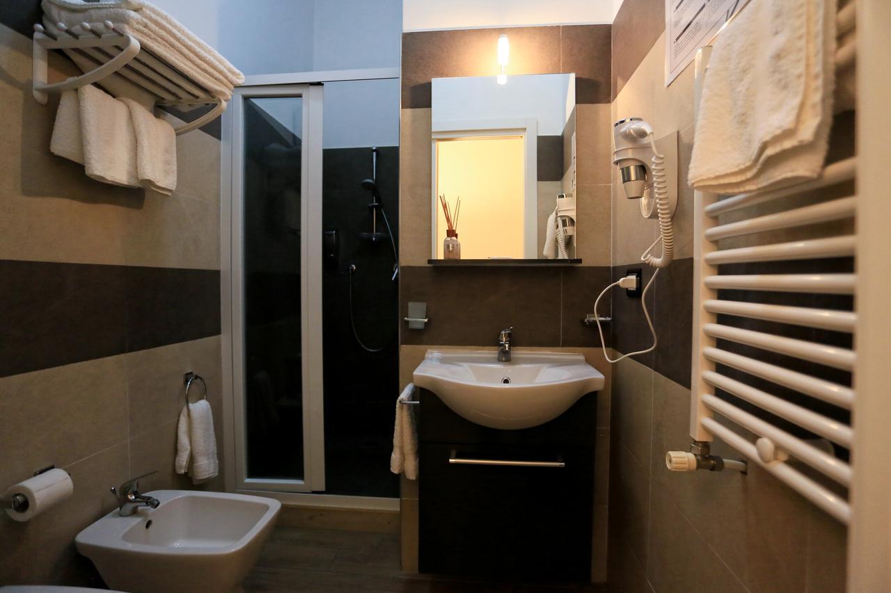 Apartcity Naples B&B Luaran gambar