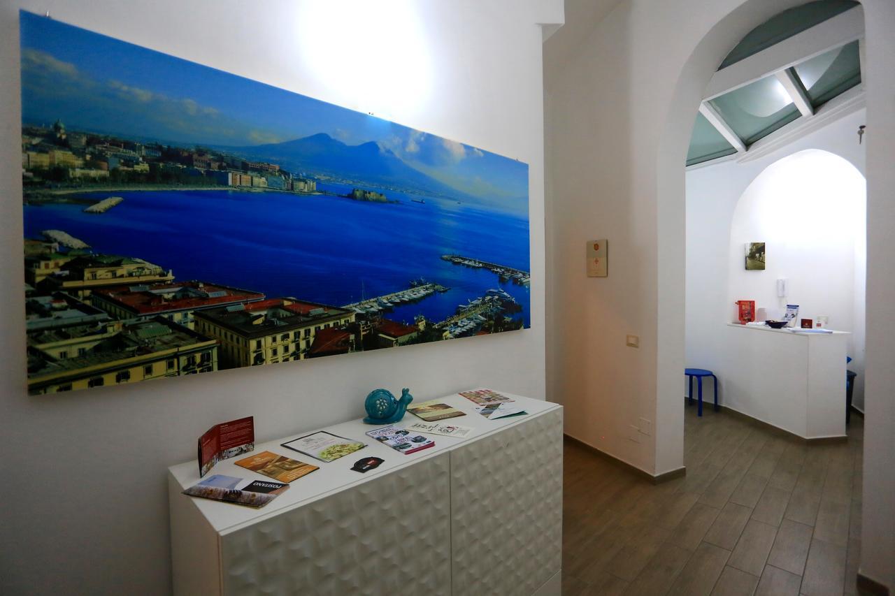Apartcity Naples B&B Luaran gambar